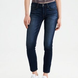 AMERICAN EAGLE straight jean